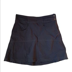 black Athleta cargo skort